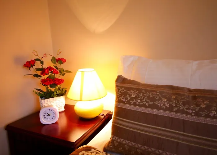 Dee White Sands Hostel *